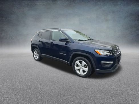 Used 2018 Jeep Compass Latitude w/ Popular Equipment Group image 26