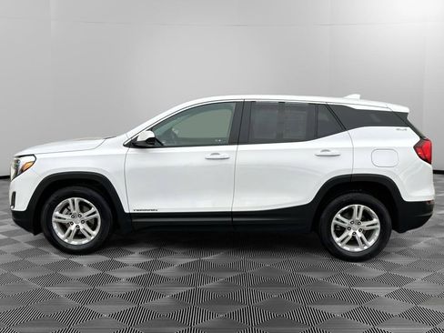 Used 2021 GMC Terrain SLE image 7