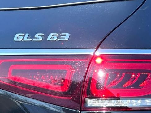 Used 2022 Mercedes-Benz GLS 63 AMG 4MATIC image 12