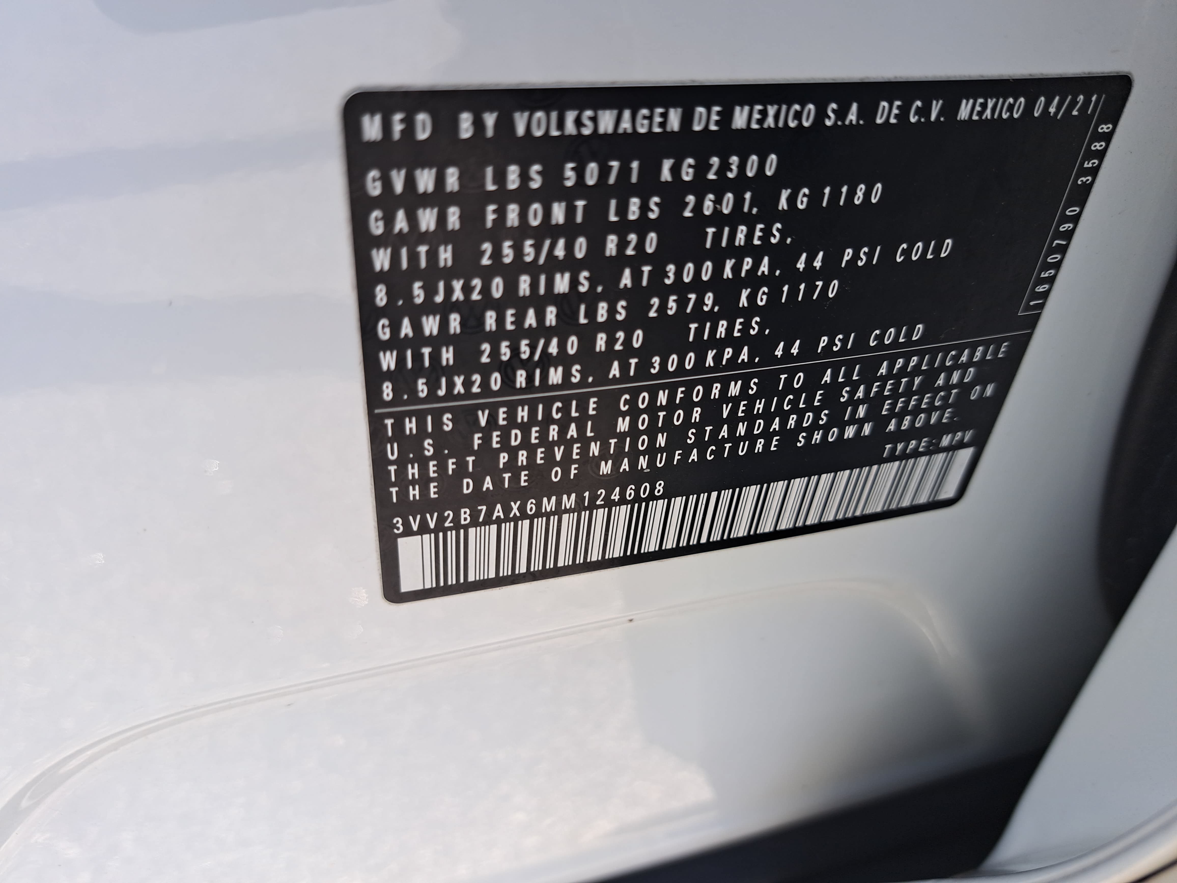 Certified 2021 Volkswagen Tiguan SE R-Line AWD/4WD image 36