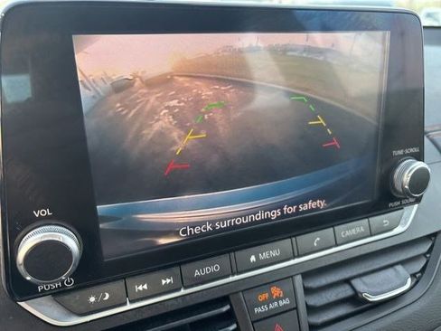 Used 2022 Nissan Altima 2.5 SR image 23