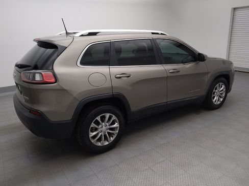 Used 2019 Jeep Cherokee Latitude w/ Popular Appearance Group FWD image 10