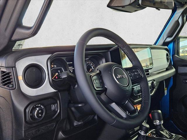 New 2026 Jeep Gladiator Sport AWD/4WD image 3