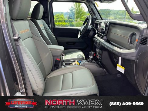 New 2026 Jeep Gladiator Mojave AWD/4WD image 25