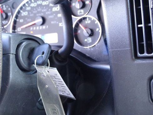 Used 2024 Chevrolet Express 2500 w/ Driver Convenience Package image 35