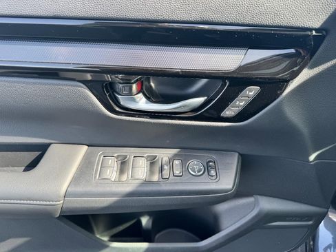 Certified 2026 Honda CR-V EX-L image 19
