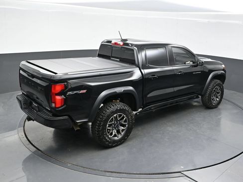 Used 2026 Chevrolet Colorado ZR2 w/ Technology Package AWD/4WD image 30