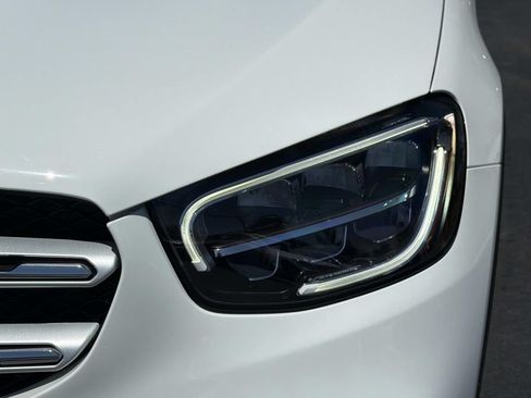 Used 2022 Mercedes-Benz GLC 300 image 24