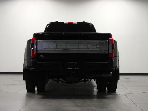 Used 2025 Ford F450 Platinum w/ Platinum Plus Package AWD/4WD image 5