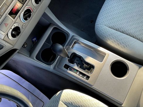 Used 2011 Toyota Tacoma PreRunner w/ SR5 Pkg #2 image 18