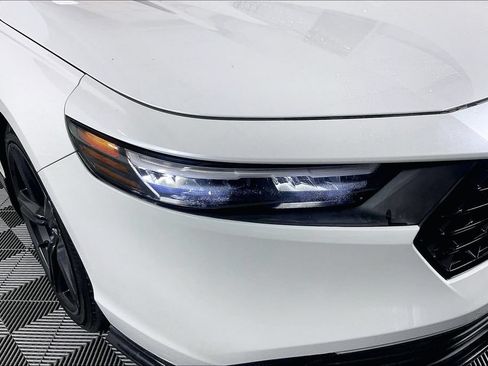 Used 2023 Honda Accord Sport image 35