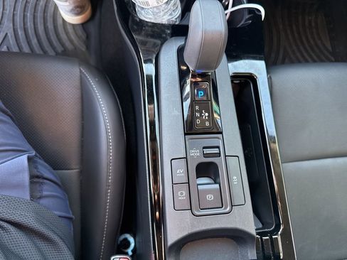 Used 2024 Toyota Prius XLE image 15