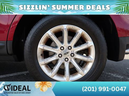 Used 2013 Lincoln MKX AWD image 15