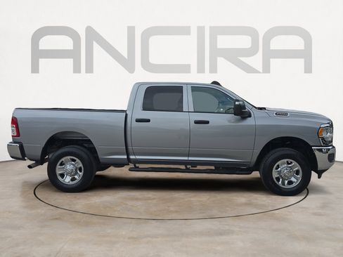 Used 2024 RAM 2500 Tradesman w/ Chrome Appearance Group image 11