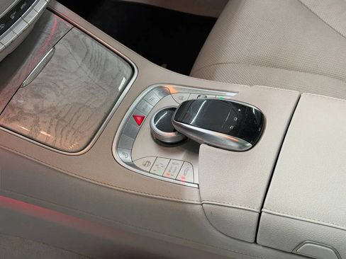 Used 2015 Mercedes-Benz S 550 Sedan image 36