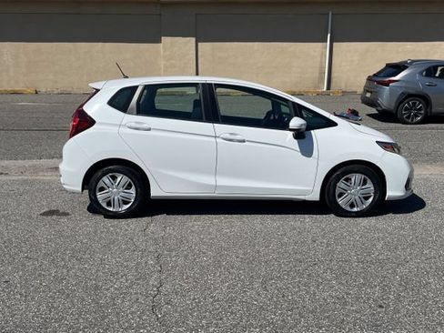 Used 2019 Honda Fit LX image 5