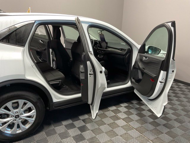 Used 2023 Ford Escape Active w/ Tech Pack #2 AWD/4WD image 21