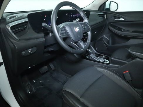 Used 2025 Buick Encore GX Preferred image 17
