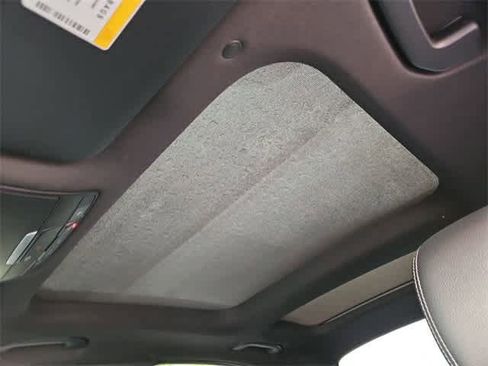 Used 2020 Mercedes-Benz C 300 Sedan w/ Premium Package image 19