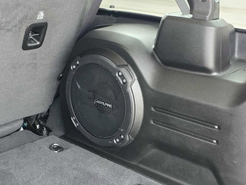 Used 2024 Jeep Wrangler Sahara w/ Technology Group image 11