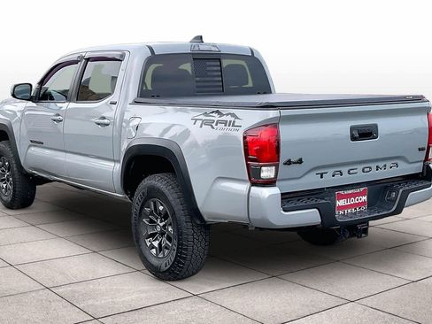 Used 2021 Toyota Tacoma SR5 w/ Trail Edition image 14