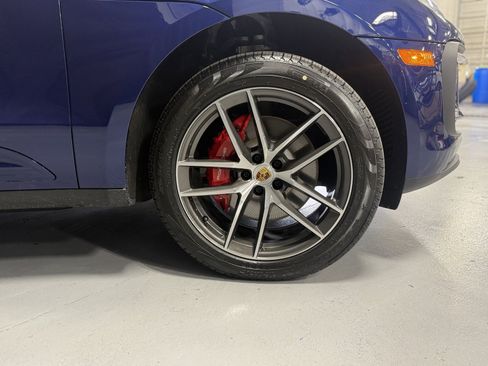 New 2026 Porsche Macan S image 12