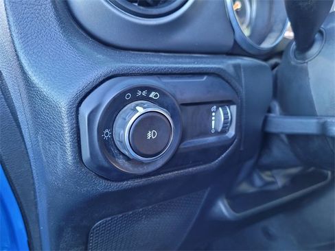 Certified 2023 Jeep Wrangler Sport image 14