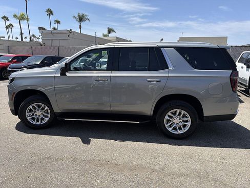 Used 2025 Chevrolet Tahoe LT RWD image 8