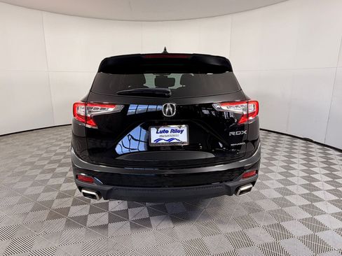 Used 2024 Acura RDX SH-AWD image 10