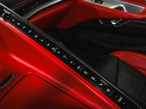 Used 2024 Chevrolet Corvette Stingray w/ Z51 Performance Package image 35