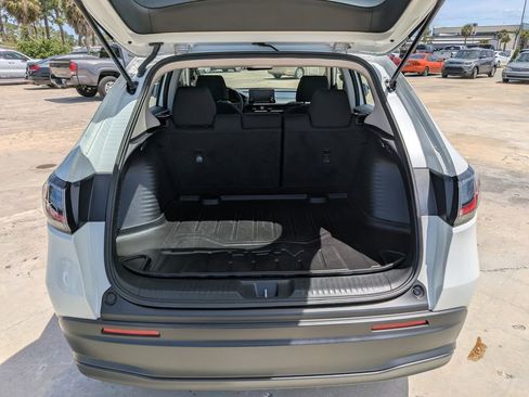 Used 2025 Honda HR-V LX image 12