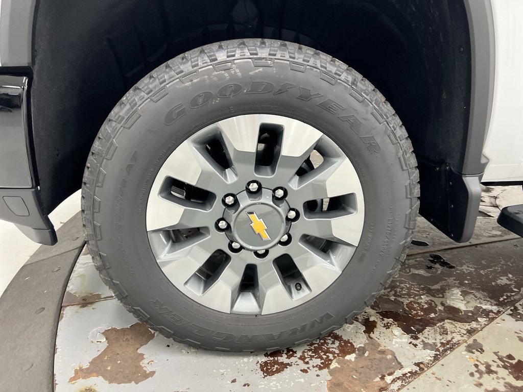 New 2026 Chevrolet Silverado 2500 Custom w/ Custom Value Package RWD image 26