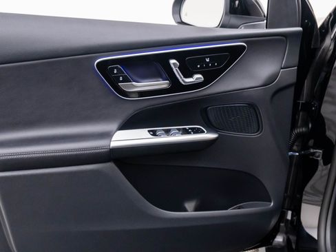 New 2025 Mercedes-Benz GLC 300 4MATIC image 24