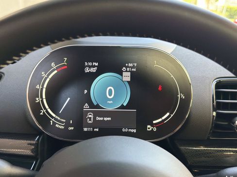 Used 2023 MINI Cooper Clubman S AWD/4WD image 18