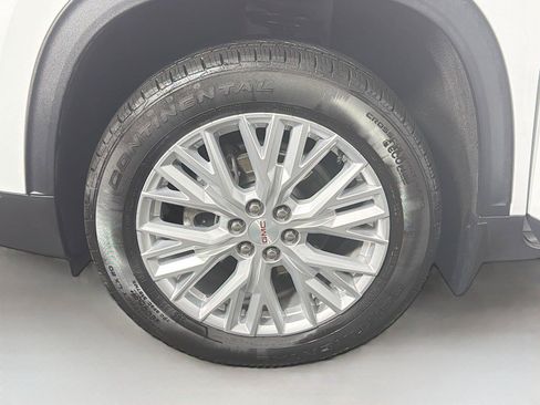 Used 2026 GMC Acadia Elevation w/ Elevation Premium Package AWD/4WD image 34