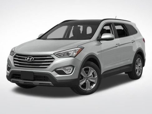 Used 2013 Hyundai Santa Fe GLS image 5