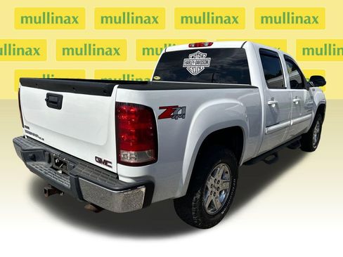 Used 2012 GMC Sierra 1500 SLE w/ All-Terrain Package AWD/4WD image 2