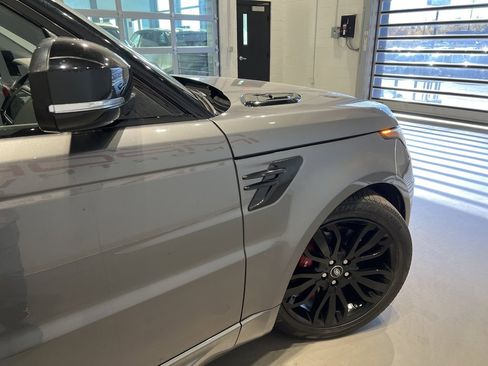 Used 2019 Land Rover Range Rover Sport HSE Dynamic image 4