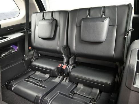 Used 2024 Toyota 4Runner Limited image 18