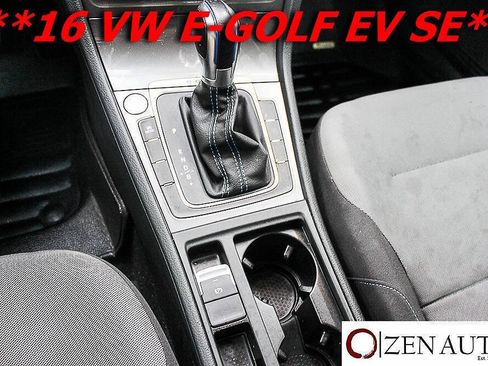 Used 2016 Volkswagen e-Golf SE FWD image 25