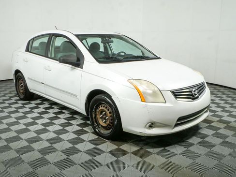 Used 2011 Nissan Sentra 2.0 S FWD image 1