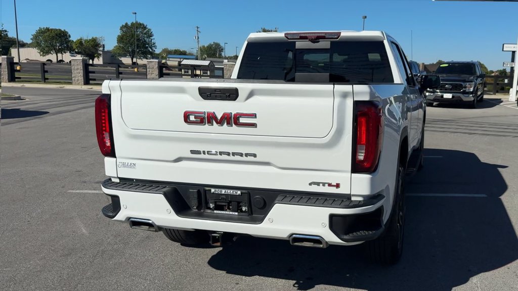 Used 2021 GMC Sierra 1500 AT4 w/ AT4 Premium Package AWD/4WD image 6