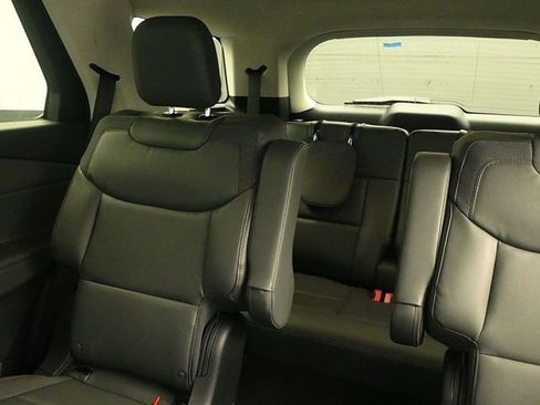 New 2026 Ford Explorer Active w/ Active Comfort Package image 23