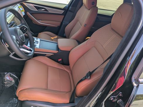 New 2026 Jaguar F-PACE R-Dynamic S image 20