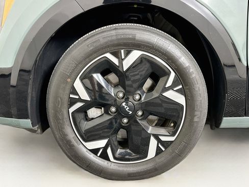 Used 2023 Kia Niro Wind w/ Wind Preserve Package FWD image 11