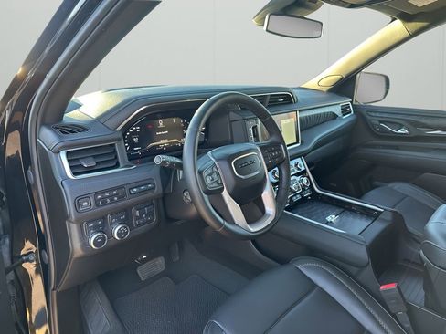 Certified 2024 GMC Yukon Denali w/ Max Trailering Package image 25