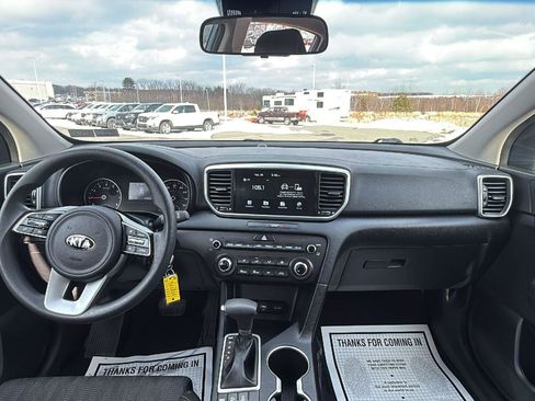 Used 2022 Kia Sportage LX image 26