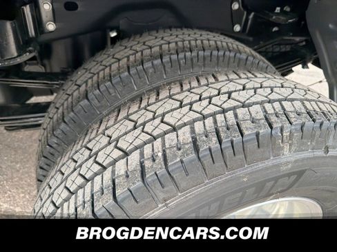 New 2026 GMC Sierra 3500 Denali Ultimate image 10