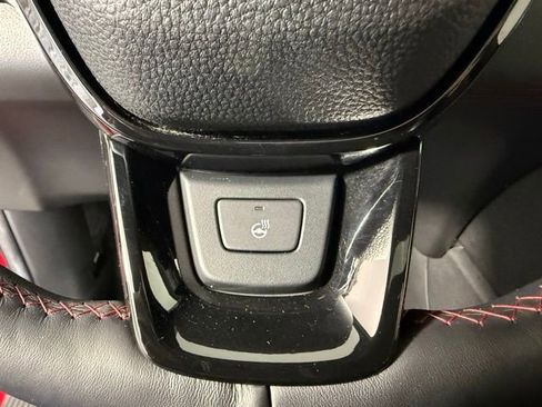 Used 2025 Honda Pilot Black Edition image 19