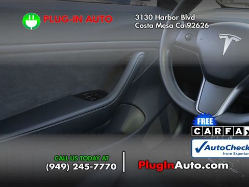 Used 2018 Tesla Model 3 Long Range image 17